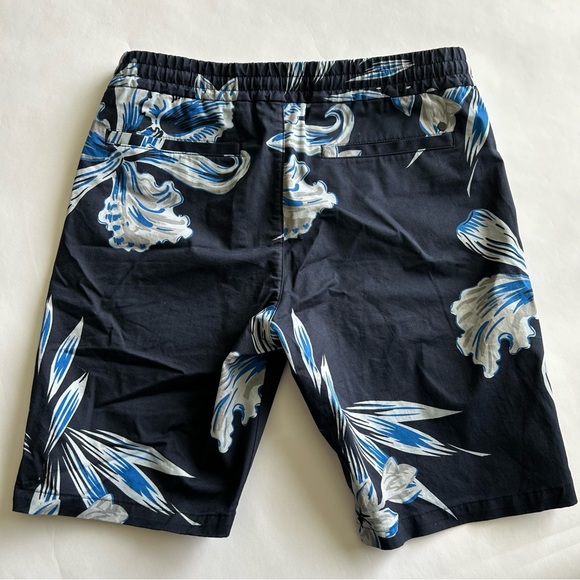 NN07 No Nationality Seb Shorts Mens 36 Blue Floral Beach Drawstring Pockets B61 - Picture 3 of 7